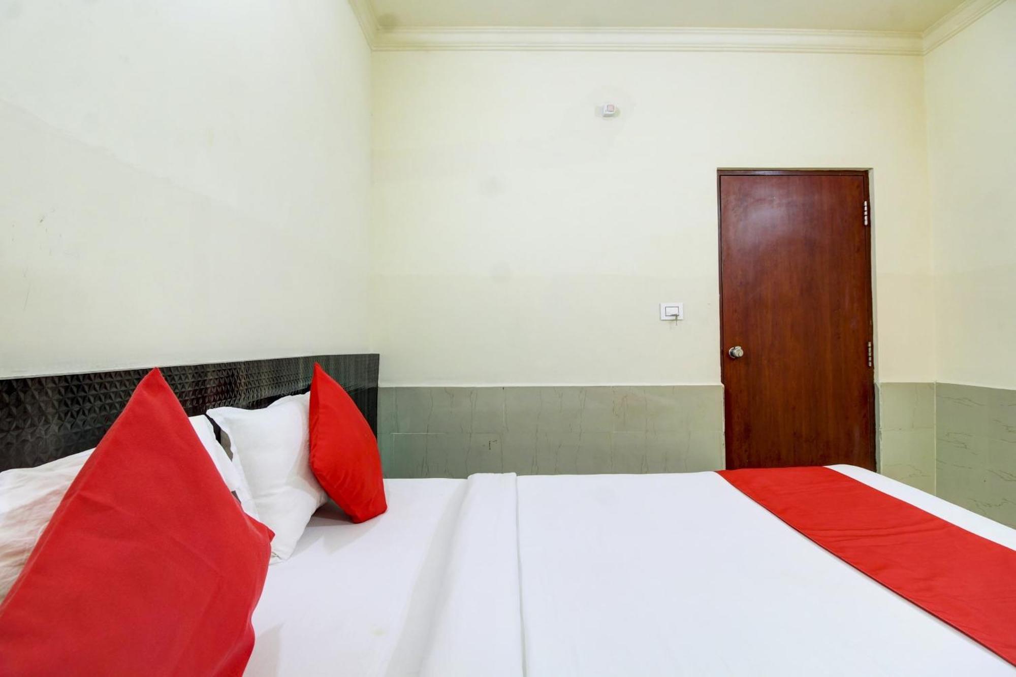 Super Hotel O Nar Comforts Near Ksr Railway Station Бангалор Экстерьер фото