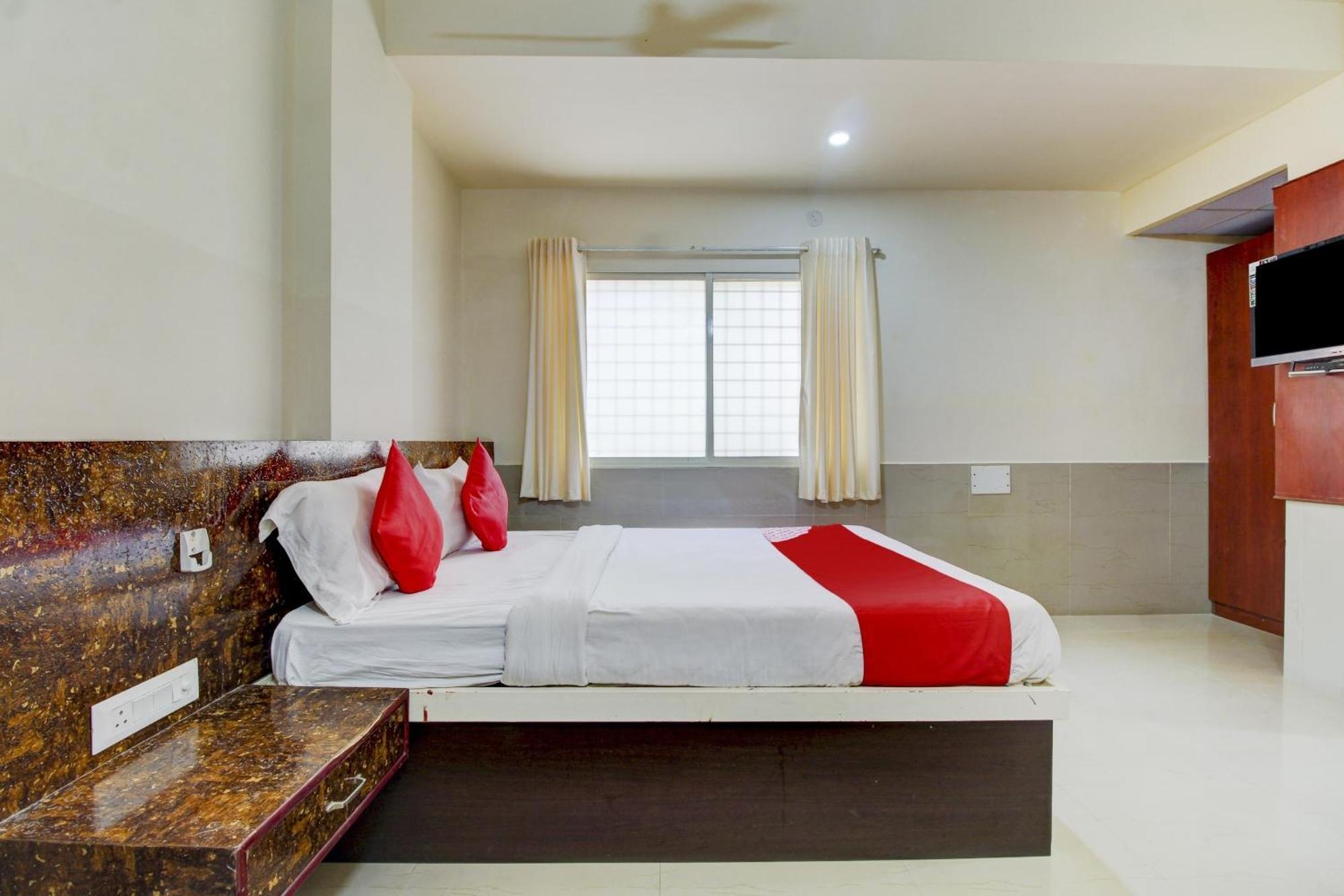 Super Hotel O Nar Comforts Near Ksr Railway Station Бангалор Экстерьер фото